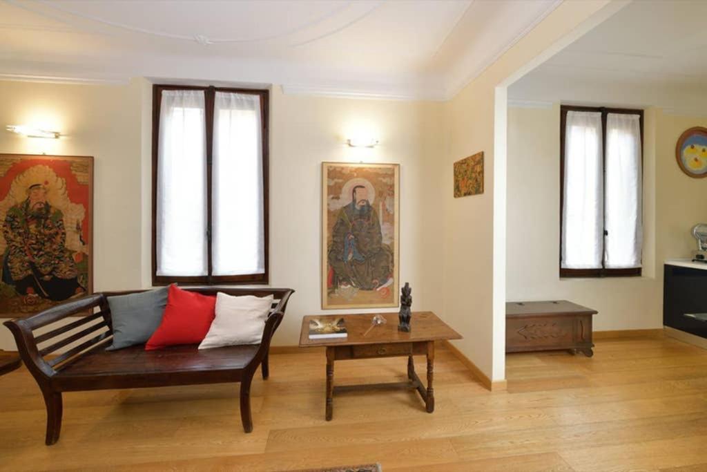 פארמה C-Rooms, Residenza Correggio מראה חיצוני תמונה